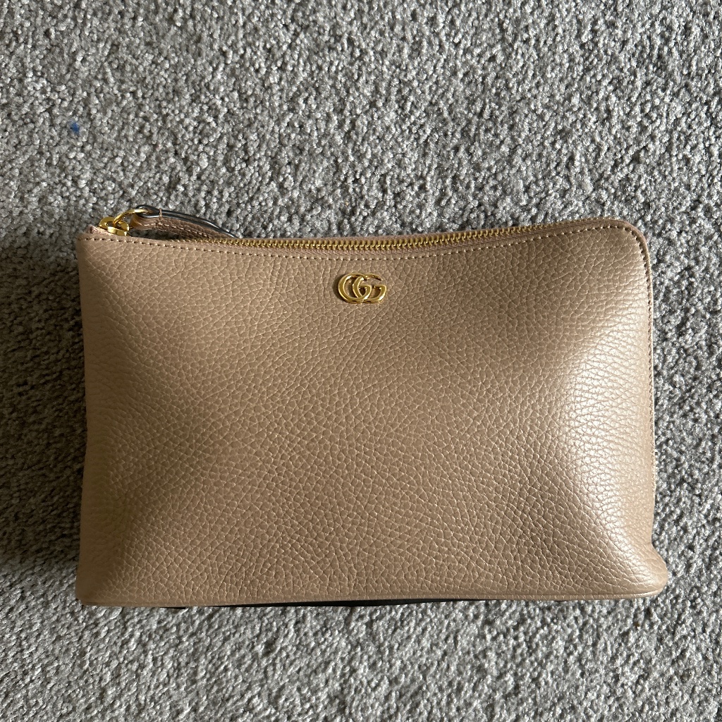 Gucci I Zip Top Wallet/ Wristlet. Brand New